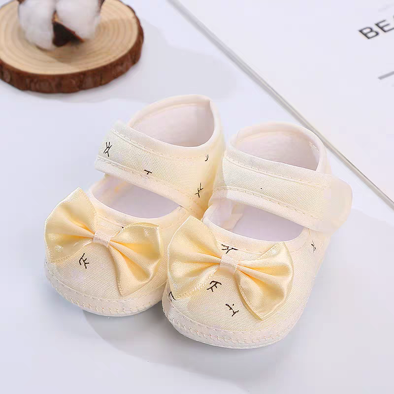 New born baby shoes