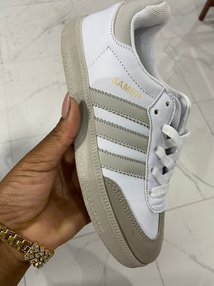 Samba sneakers
