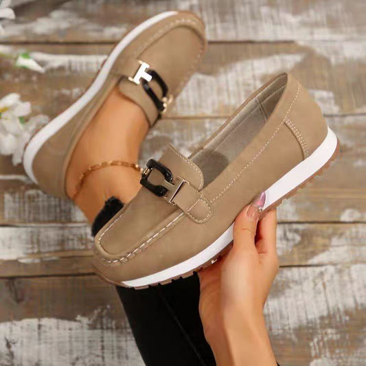 New spring and autumn flat-soled casual breathable slip-on lazy shoes round-toed non-slip mother's shoes