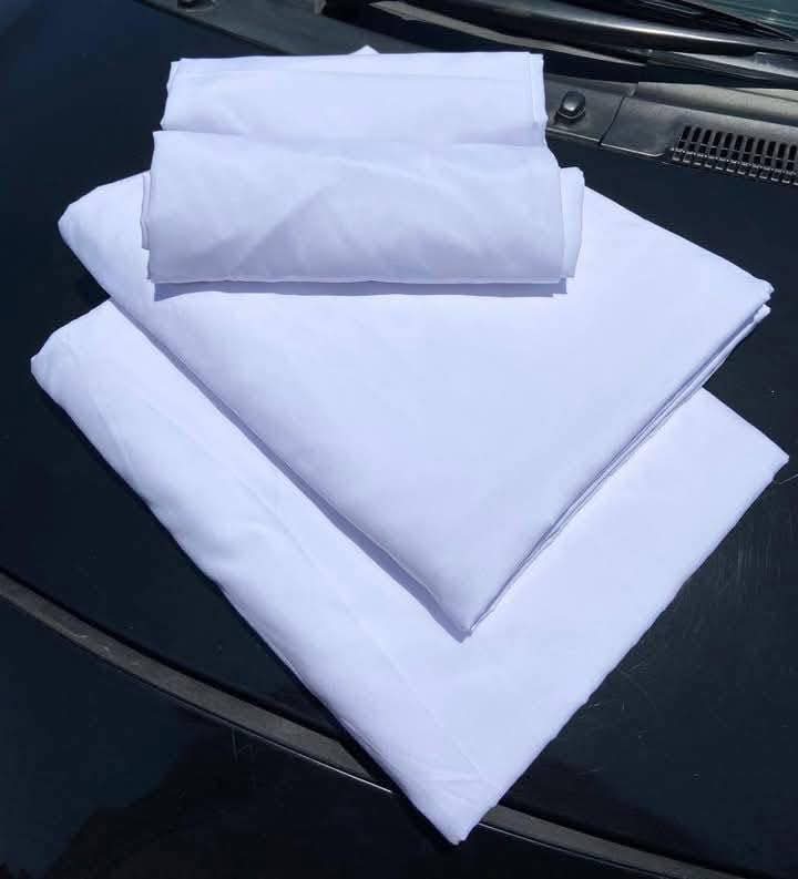 King Size bedsheets (4 pisces)