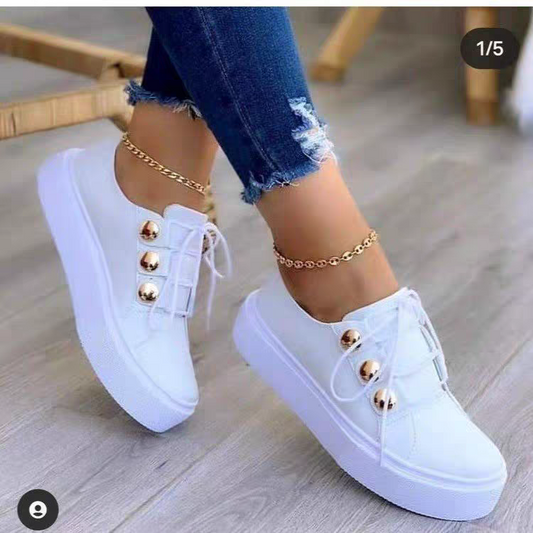 casual shoes European and American new round head thick bottom flat bottom sports lace-up white shoes