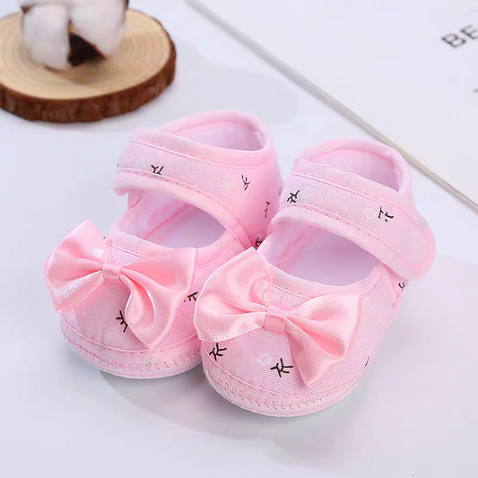 New born baby shoes